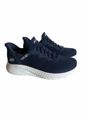 Skechers Hands Free Slip-ins: BOBS
Sport Squad Chaos in the navy colorway 10.5